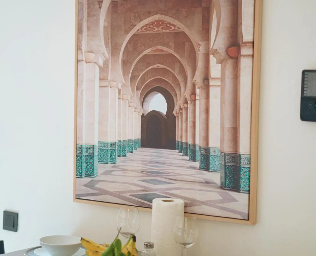 Appartement Emplacement Central Lumineux & Chic Pres De Station Tramway Kfc Et Carrefour Abdelmoumen Et 2 Mars Casablanca Maroc