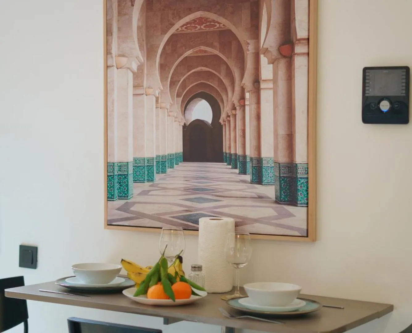 Appartement Emplacement Central Lumineux & Chic Pres De Station Tramway Kfc Et Carrefour Abdelmoumen Et 2 Mars Casablanca
