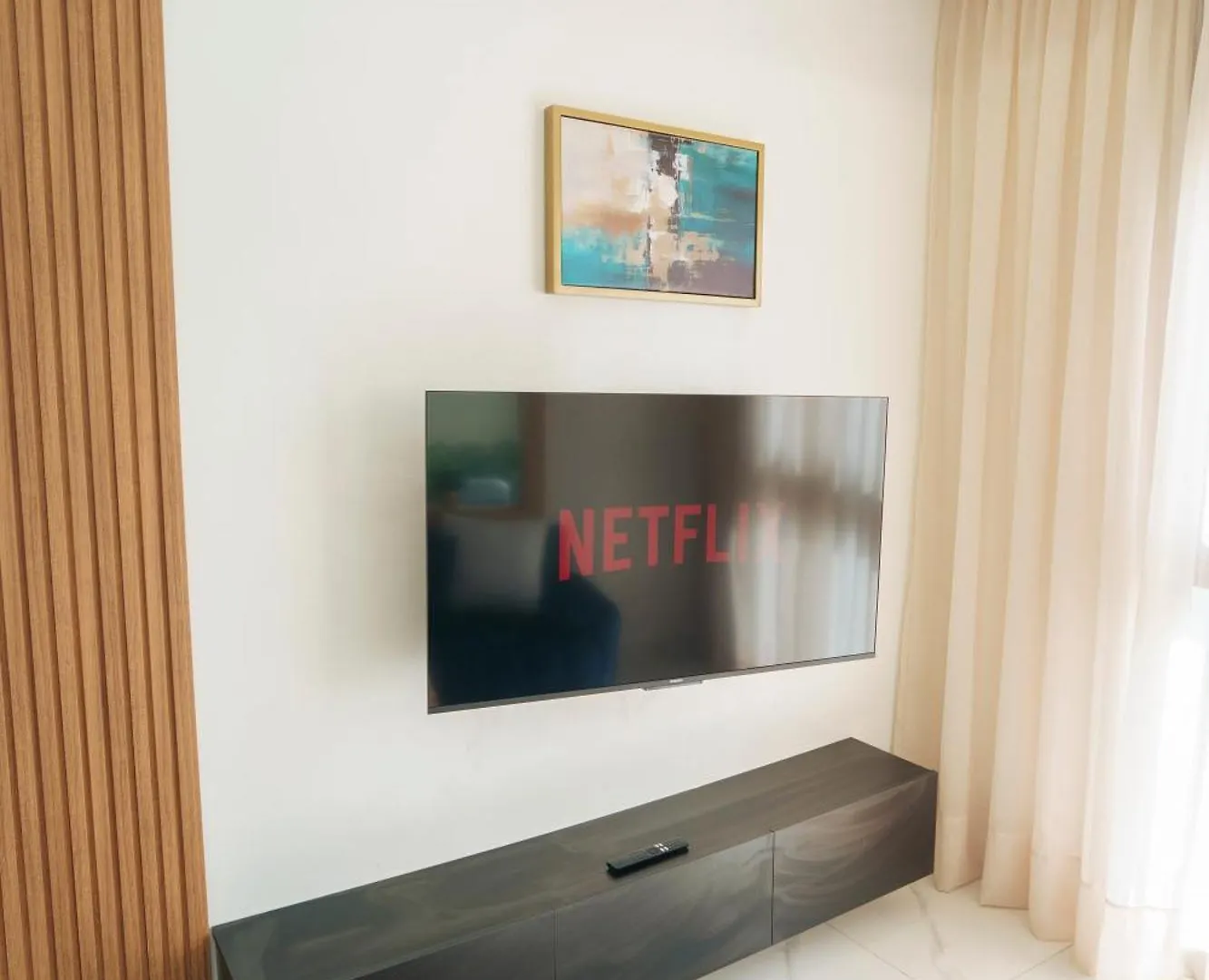 Appartement Emplacement Central Lumineux & Chic Pres De Station Tramway Kfc Et Carrefour Abdelmoumen Et 2 Mars Casablanca
