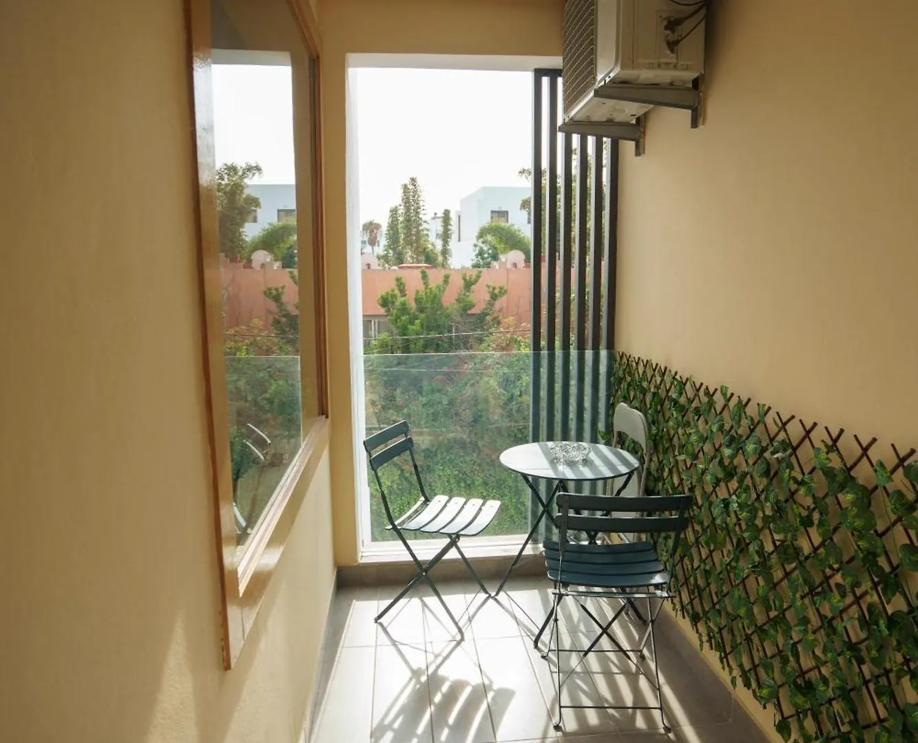 Appartement Emplacement Central Lumineux & Chic Pres De Station Tramway Kfc Et Carrefour Abdelmoumen Et 2 Mars Casablanca